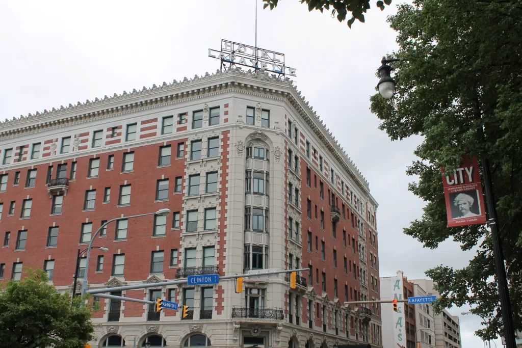 Hotel Lafayette en Buffalo - Arquitectas